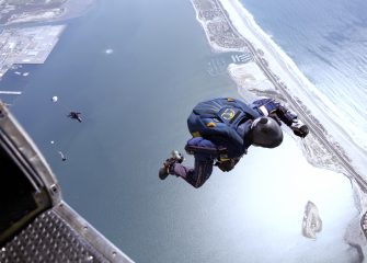 U.S. Navy Seals Elite Parachute Team to Jump at OC Air Show