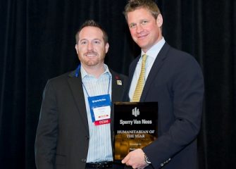 Wesley Cox Receives SVN 2013 Humanitarian of the Year Award