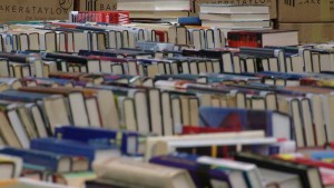 norman-library-book-sale