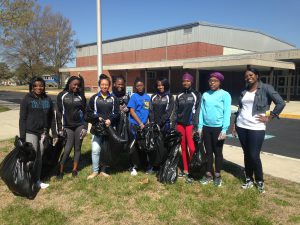 SYT Cleanup 2016 WiHi Cheerleaders