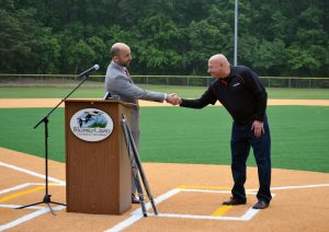 (L-R) Steve Miller, Wicomico Co. Rec, Parks & Tourism Director; Bill Dowell of USSSA