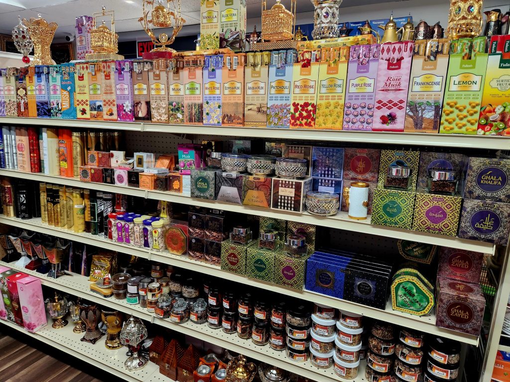 Grocery store shelf stocked with boxes of teas