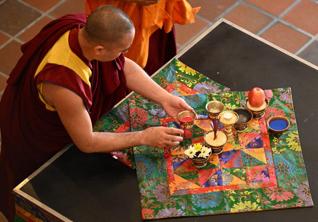 Monks preforming religious ritual at SU