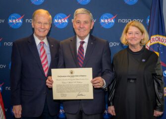 Former NASA Official, Astronaut Bob Cabana Receives Top Civilian Award