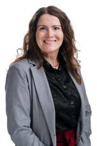 schloemer-deanna-min Professional Photo of Woman