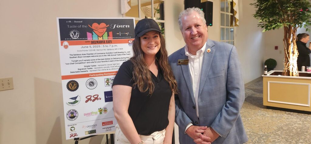 Simple Taste category winner Meghan Weismiller of Modern Graze and Bil Chambers