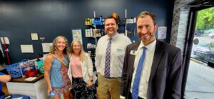 burley-beads-ribbon-cutting (2)