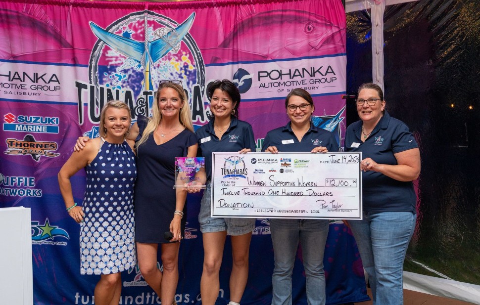 From left to right: Megan Schulte (Assistant Tournament Director), Pam Taylor (Tournament Director & Founder), Raven Cook (WSW PR & Marketing Coordinator), Jocelyn Feist (WSW Executive Director & Mentoring Coordinator), Andie Hess (WSW Events Coordinator).
