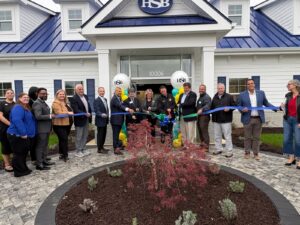 hebron-ribbon-cutting hebron-ribbon-cutting