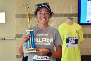 overall-female-winner overall-female-winner