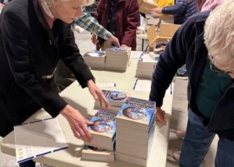 The Rotary Club of Salisbury Prepares Dictionaries for Wicomico County Students