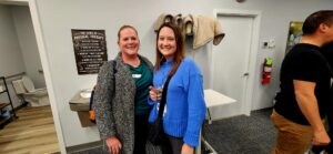 dickson-physical-therapy-ribbon-cutting (7)