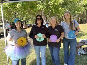 uwes-disc-golf (2) uwes-disc-golf (2)