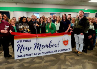 SACC Co‑Hosts Ribbon Cutting for New Member Better Bee Services