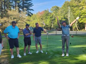 Hole In 2 with Pro Andrew Fernandes