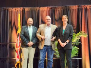 Mark De Intinis, Sunset Hospitality Group accepts the Tourism Hospitality Award (1)