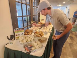 The Bagel Bakery Cafe provided breakfast sandwiches and bagels to start the day